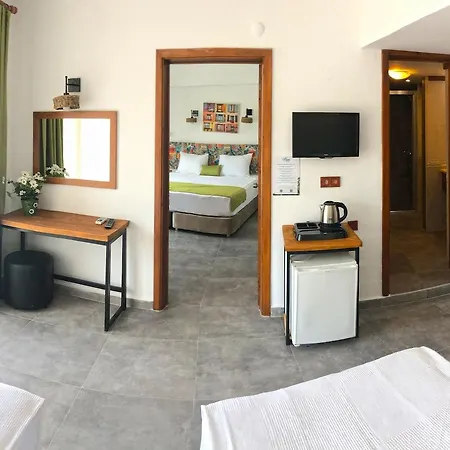 Butikhan Hotel 3*