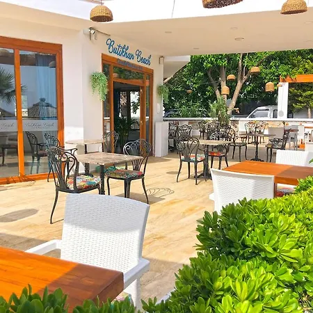 Butikhan Hotell