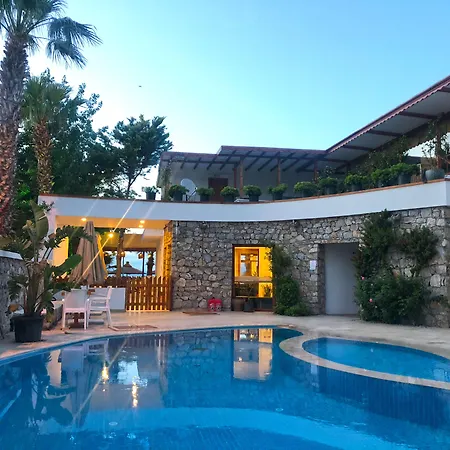 Hotel Butikhan 3*