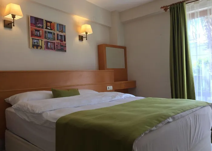 호텔 Butikhan 군도간